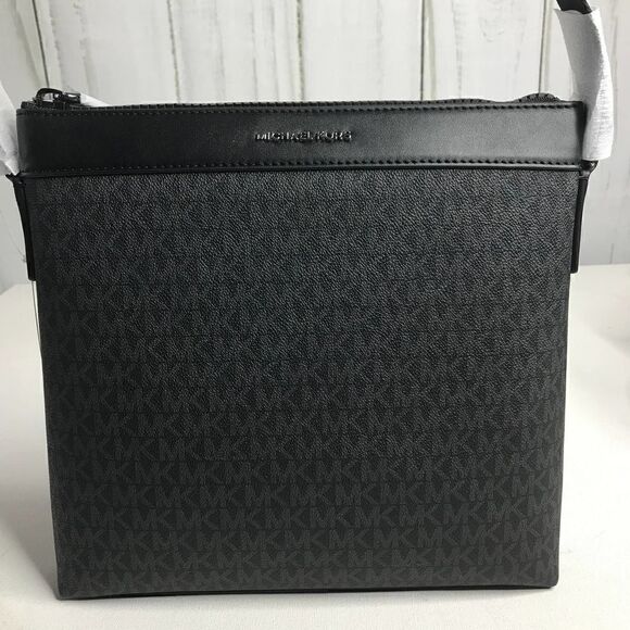 Michael Kors Cooper Womens Crossbody NWT - Picture 2 of 9